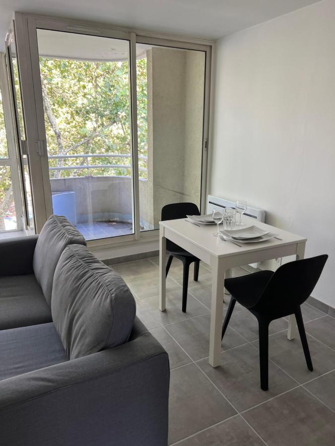Le 44 - La Gare A Vos Pieds, Sejour D'affaires Ou Decouverte Urbaine Apartment